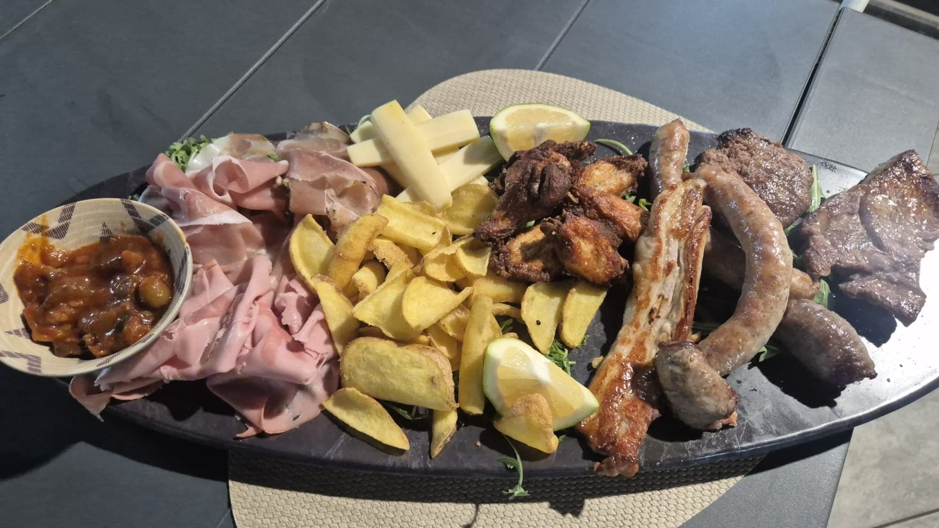 Apericena Carne | Aperitif Meat