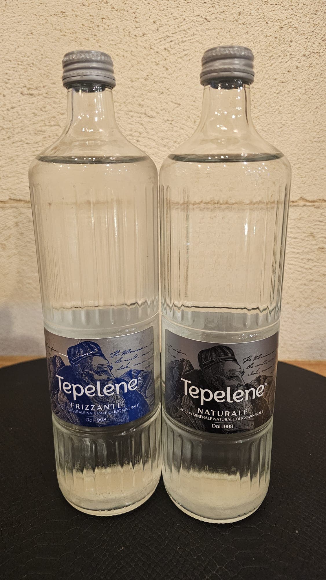 ACQUA MINERALE/FRIZZANTE 750 ML